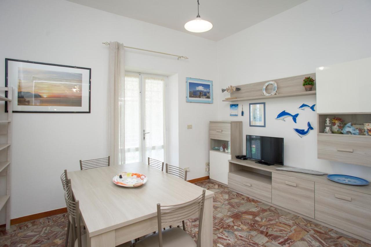 Villa La Terrazza Sul Mare - Goelba フェトヴァイア エクステリア 写真