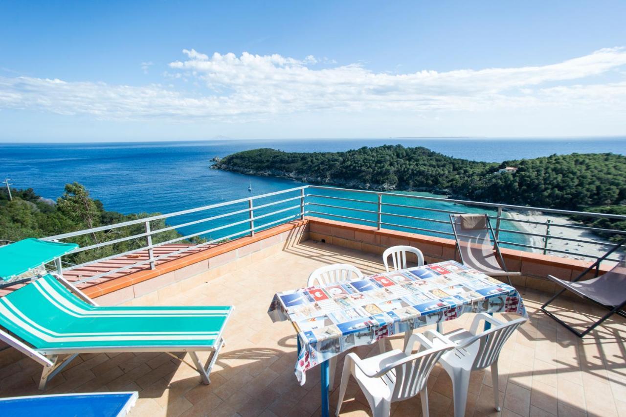 Villa La Terrazza Sul Mare - Goelba フェトヴァイア エクステリア 写真