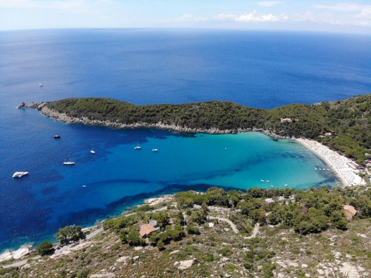 Villa La Terrazza Sul Mare - Goelba フェトヴァイア エクステリア 写真